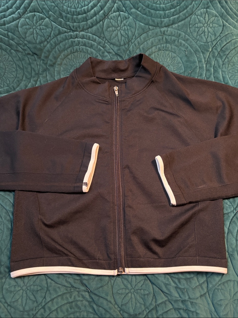 HALARA Black Zip-Front Women's Jacket with White Trim